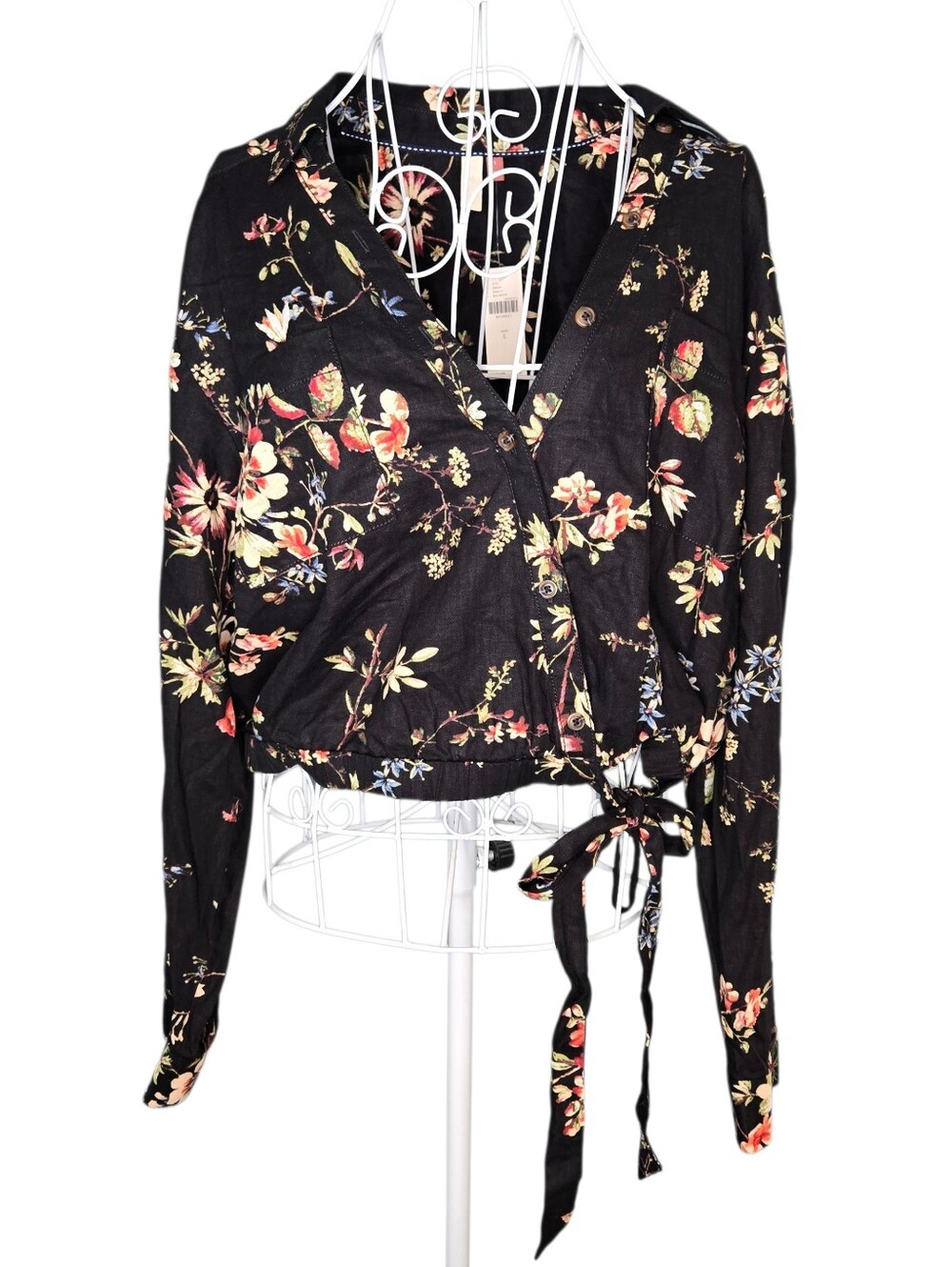 NWT Anthropolgie Pilcro Cropped Tie Waist Crop Top In Black Floral Size Large - Picture 2 of 14